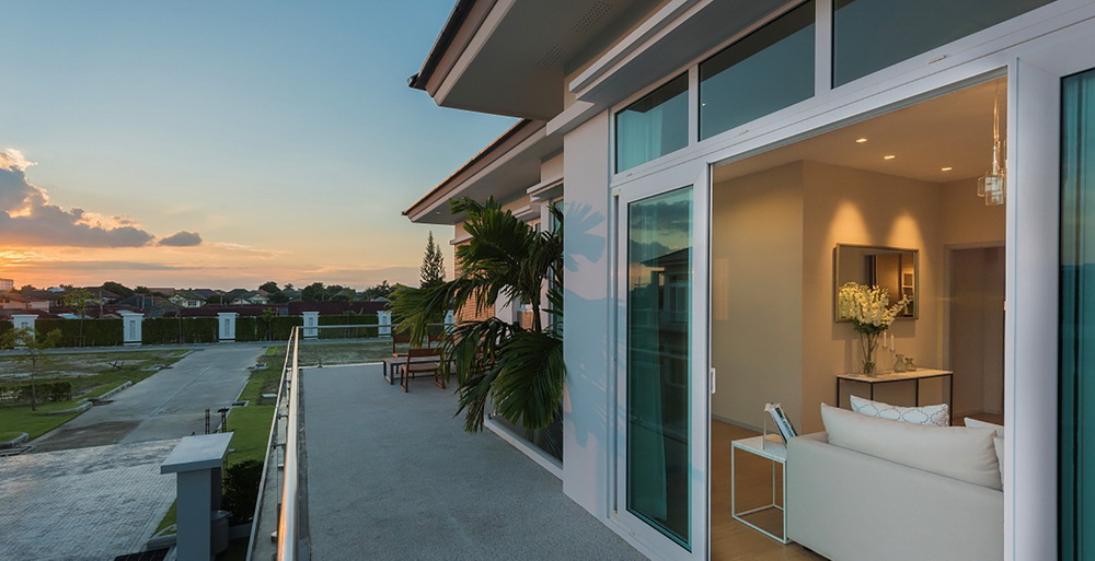 The LUX Villa